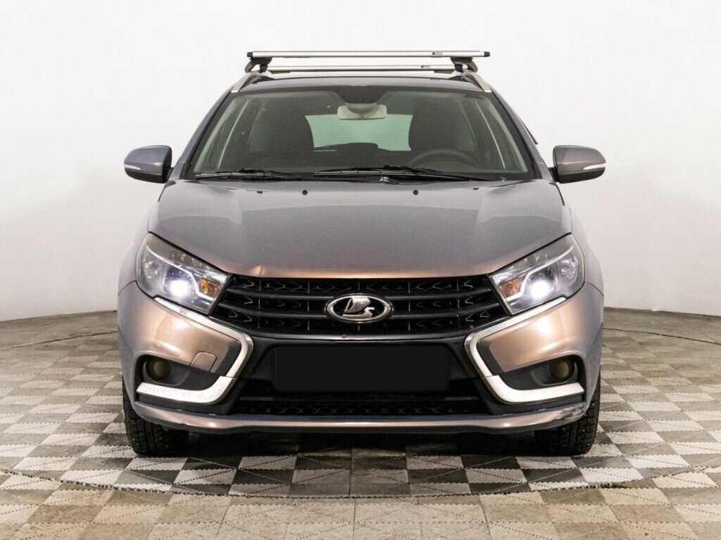 Lada (ВАЗ) Vesta SW, 2018 - фото №2